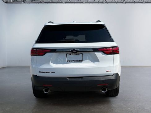 Used 2023 Chevrolet Traverse RS AWD/4WD image 4