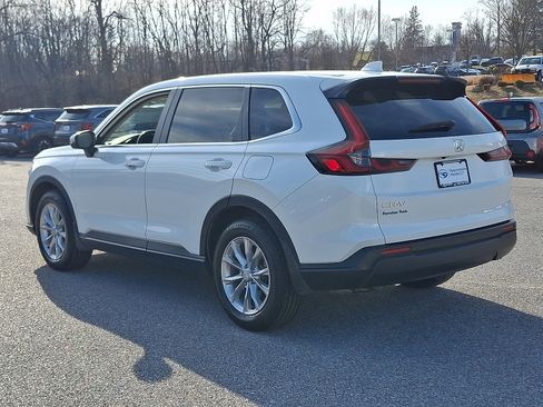 Used 2023 Honda CR-V EX-L image 4