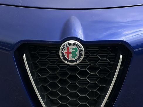 Used 2023 Alfa Romeo Stelvio Ti w/ Active Assist Plus Package AWD/4WD image 12
