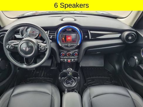 Used 2021 MINI Cooper 4-Door Hardtop FWD image 8