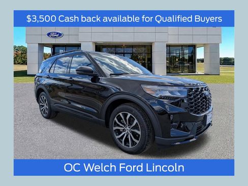 New 2026 Ford Explorer ST-Line image 1