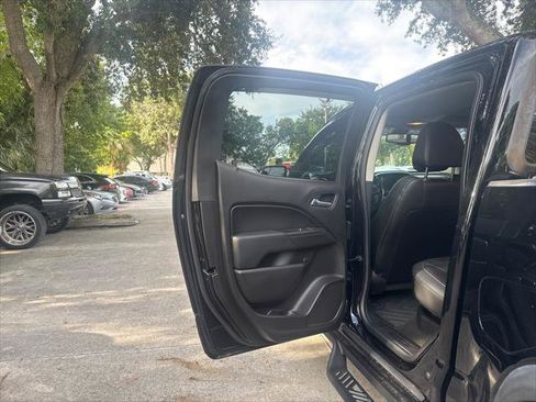 Used 2018 Chevrolet Colorado ZR2 AWD/4WD image 17