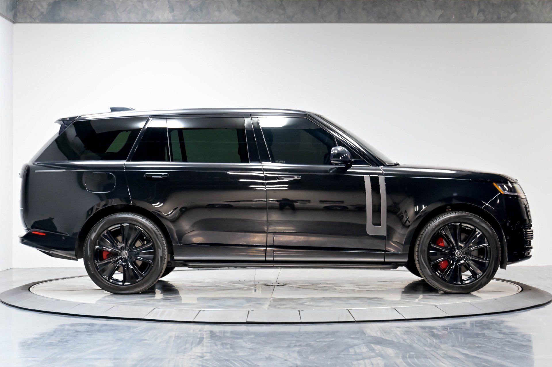 Used 2023 Land Rover Range Rover LWB SV Autobiography AWD/4WD image 20