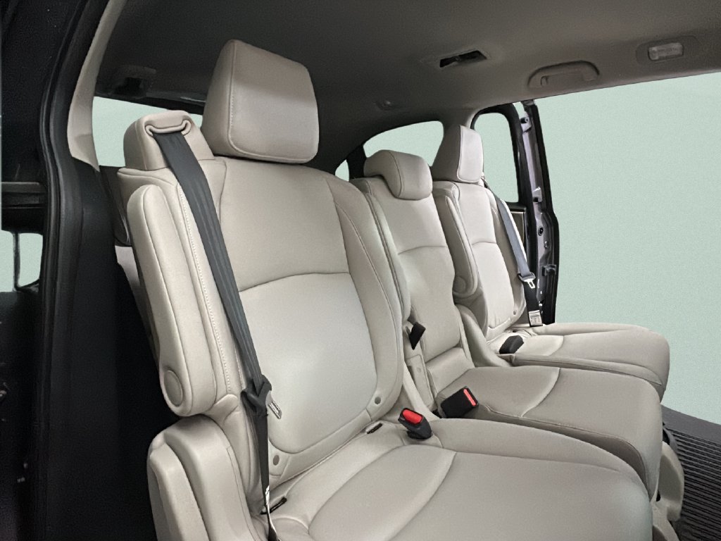 New 2027 Honda Odyssey EX-L image 17