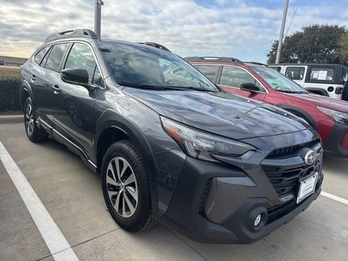 Certified 2025 Subaru Outback Premium image 1