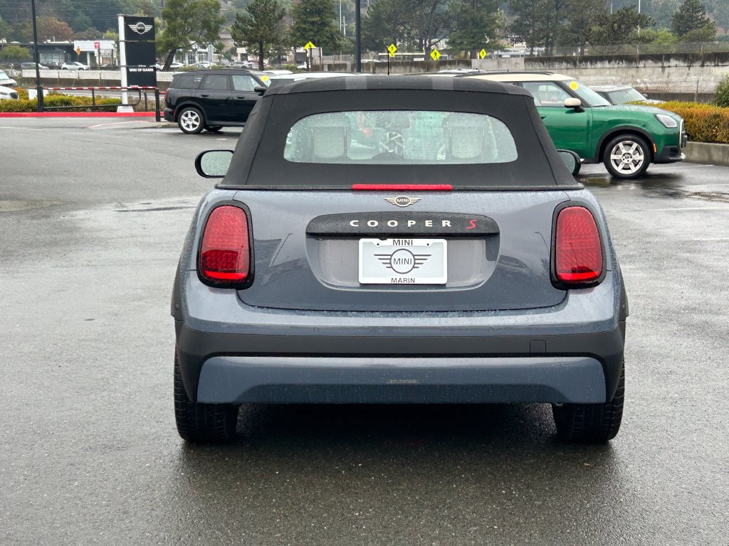 Used 2025 MINI Cooper S FWD image 4