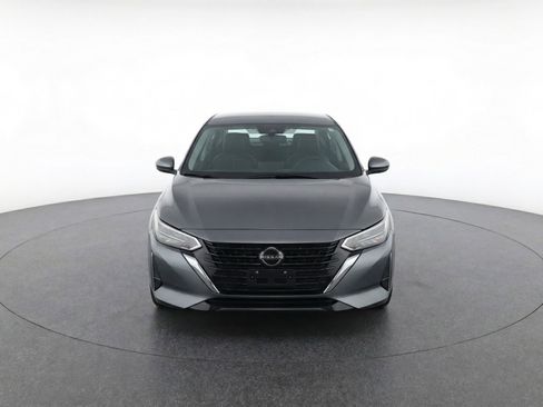 Used 2024 Nissan Sentra SV image 2