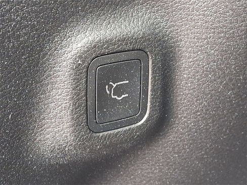 Used 2022 Jeep Compass Latitude w/ Convenience Group image 29