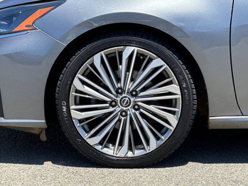 Certified 2023 Nissan Altima 2.5 SL FWD image 31