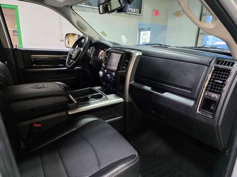 Used 2014 RAM 1500 Sport image 25