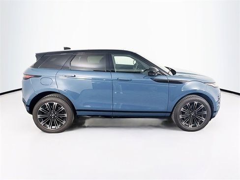 Used 2026 Land Rover Range Rover Evoque Dynamic SE image 4