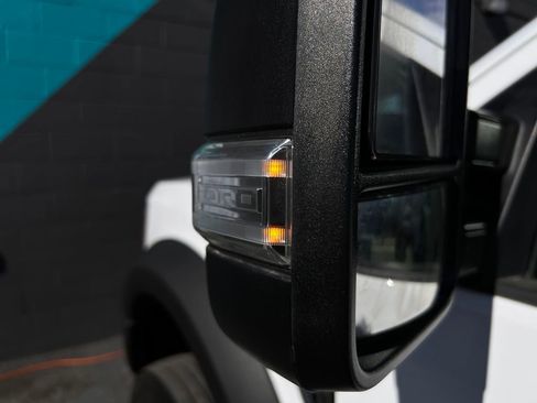 Used 2022 Ford F550 4x4 Crew Cab Super Duty w/ Power Equipment Group image 31