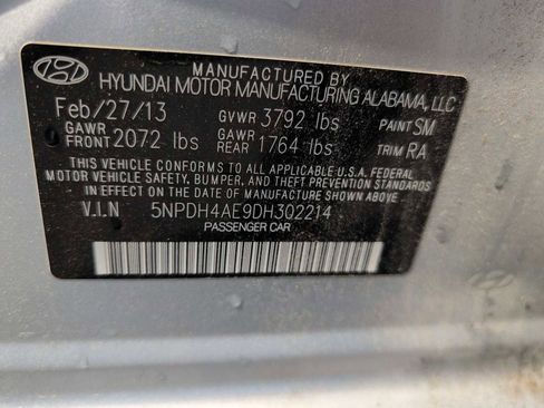 Used 2013 Hyundai Elantra GLS w/ Preferred Pkg image 30