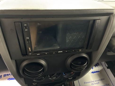 Used 2010 Jeep Wrangler Sport image 12