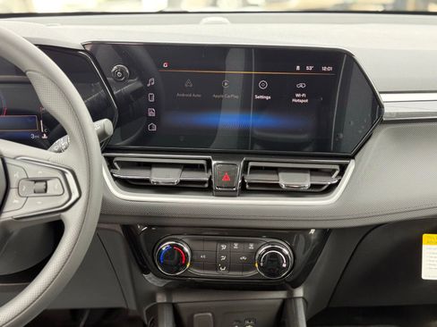 New 2026 Chevrolet TrailBlazer LT AWD/4WD image 18