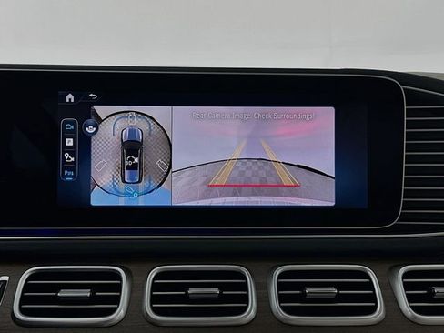 New 2026 Mercedes-Benz GLS 450 4MATIC image 14