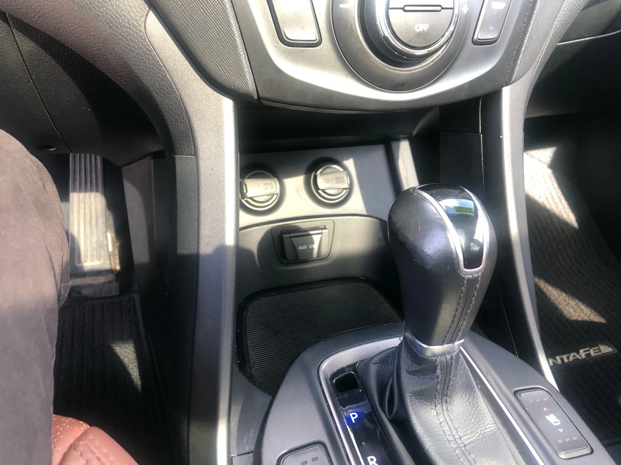 Used 2015 Hyundai Santa Fe Sport 2.0T w/ Option Group 05 FWD image 18