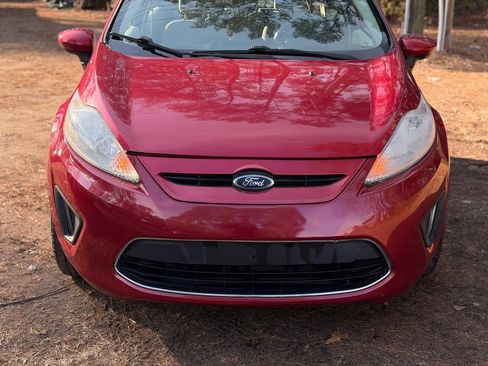 Used 2011 Ford Fiesta SE w/ 202A Rapid Spec Order Code image 12