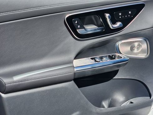 New 2026 Mercedes-Benz GLC 300 4MATIC image 10