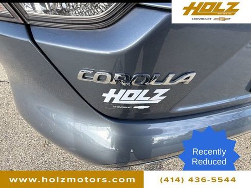 Used 2020 Toyota Corolla LE image 28