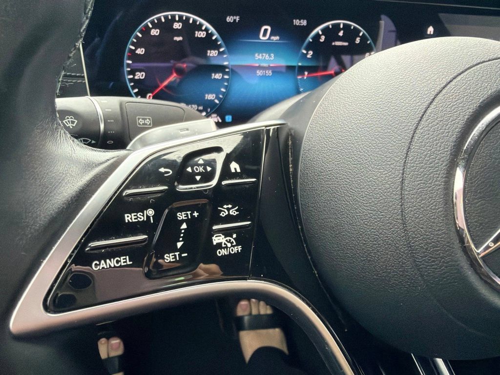 Used 2022 Mercedes-Benz E 350 4MATIC Sedan image 17