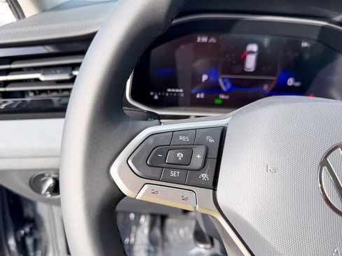 New 2026 Volkswagen Jetta SE FWD image 17
