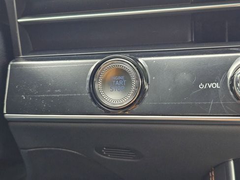 New 2026 Genesis GV70 2.5T Sport Prestige AWD/4WD image 17