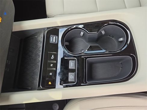 Certified 2025 Nissan Murano SV w/ Cargo Package image 21