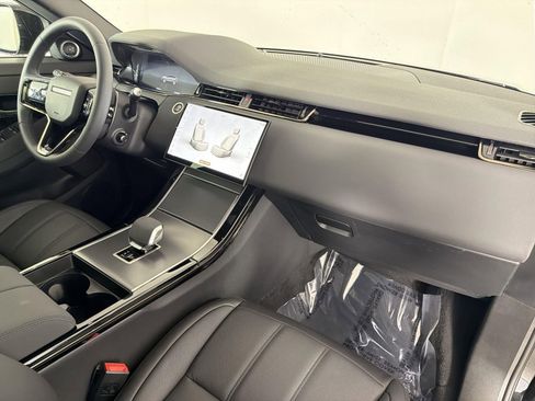 Certified 2026 Land Rover Range Rover Evoque S image 33