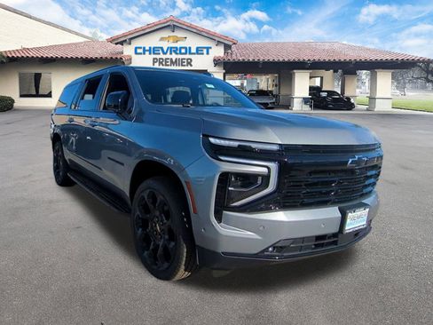 New 2026 Chevrolet Suburban RST image 2