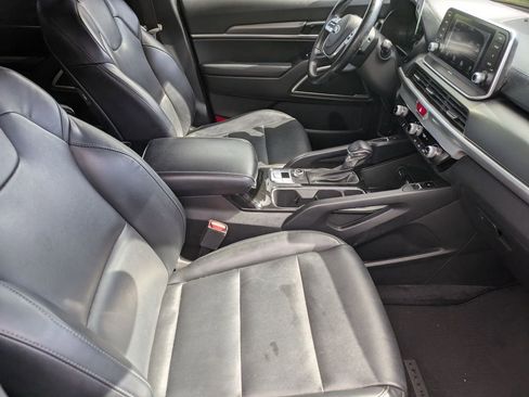Used 2020 Kia Telluride S w/ S 8 Passenger Seating Package AWD/4WD image 25