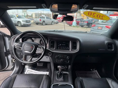 Used 2020 Dodge Charger SXT w/ Leather Interior Group image 15