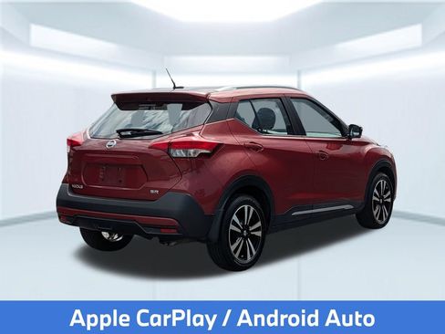 Used 2018 Nissan Kicks SR FWD image 7