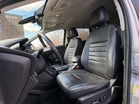 Used 2015 Ford Escape Titanium image 2