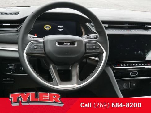 New 2026 Jeep Grand Cherokee Limited AWD/4WD image 41