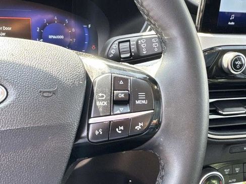 Certified 2022 Ford Escape SEL w/ Technology Package image 20