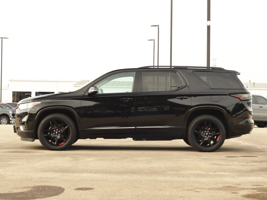 Used 2020 Chevrolet Traverse Premier w/ Redline Edition FWD image 4