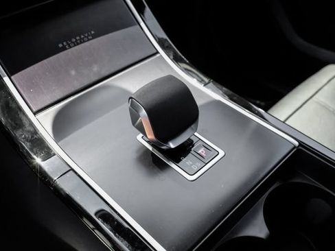 New 2026 Land Rover Range Rover Velar Belgravia AWD/4WD image 30