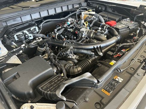 Certified 2024 Ford Bronco Badlands image 16