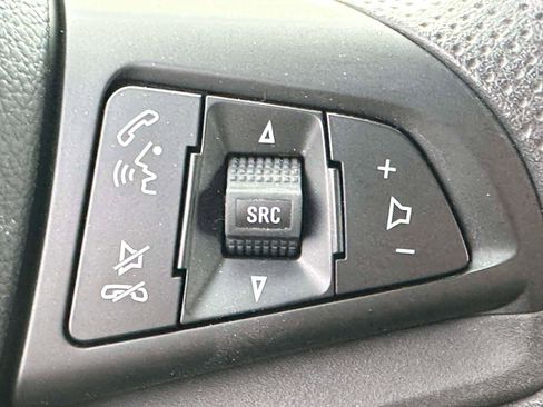 Used 2022 Chevrolet Trax LS w/ Tint and Cruise Package image 20