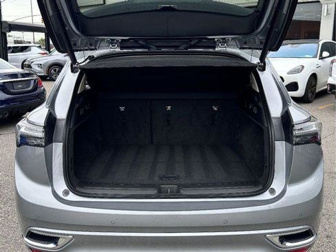 Used 2023 Buick Envision Avenir image 10