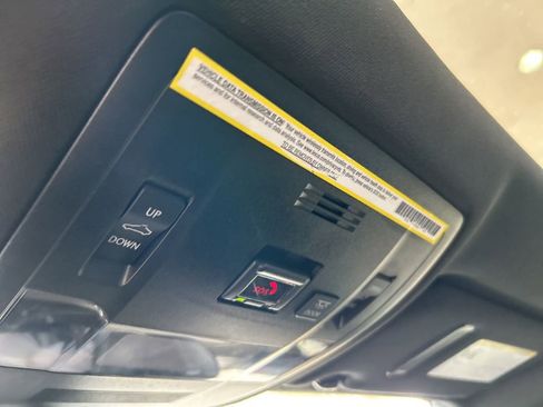 Used 2024 Lexus IS 300 w/ Comfort Package image 39