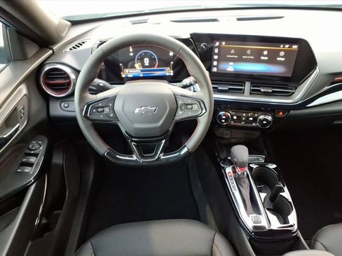 New 2026 Chevrolet Trax RS image 17