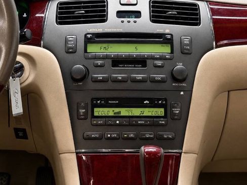 Used 2003 Lexus ES 330 FWD image 9