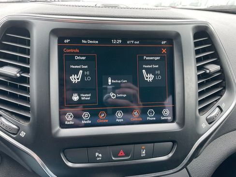 Used 2021 Jeep Cherokee Latitude Lux 80th Anniv w/ Quick Order Package 2YU 80th AWD/4WD image 15