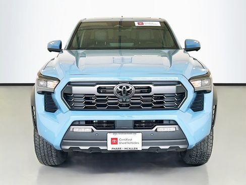 Used 2026 Toyota Tacoma TRD Off-Road w/ TRD Off Road Premium Package AWD/4WD image 2