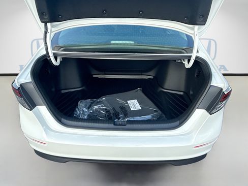 New 2026 Honda Accord LX image 21