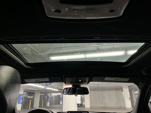 Used 2018 BMW 330i Sedan image 9