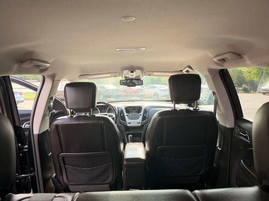 Used 2016 Chevrolet Equinox LTZ w/ Enhanced Convenience Package FWD image 19