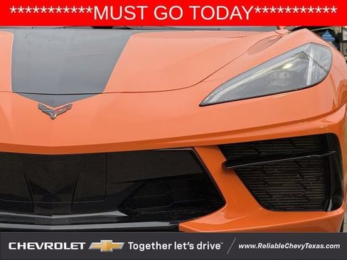 Used 2024 Chevrolet Corvette Stingray Coupe RWD image 4
